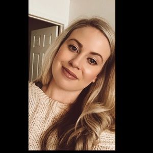 Meet your Posher, Breana